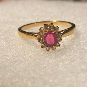 Gold ruby ring, Size 8